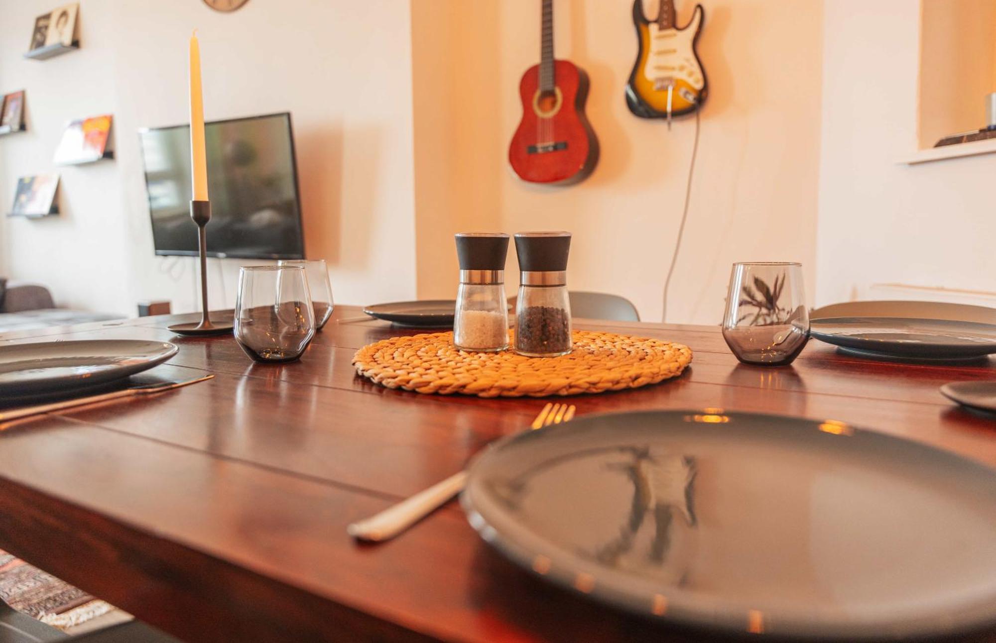 Urban Apartment - Stilvoll & Im Herzen Der Stadt 브레머하펜 외부 사진